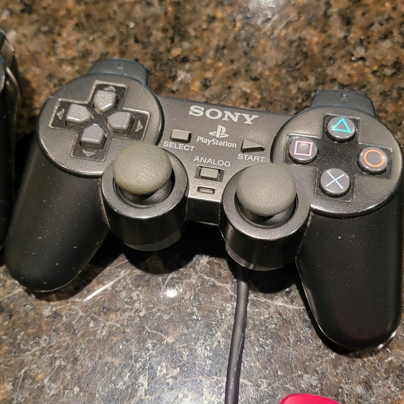 Play Station Key Pads Controllers - Picture 4 of 7